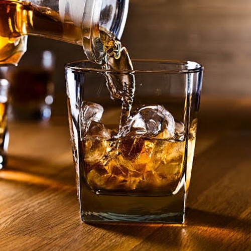 Alkollü Kadehler| Hard Liqueurs